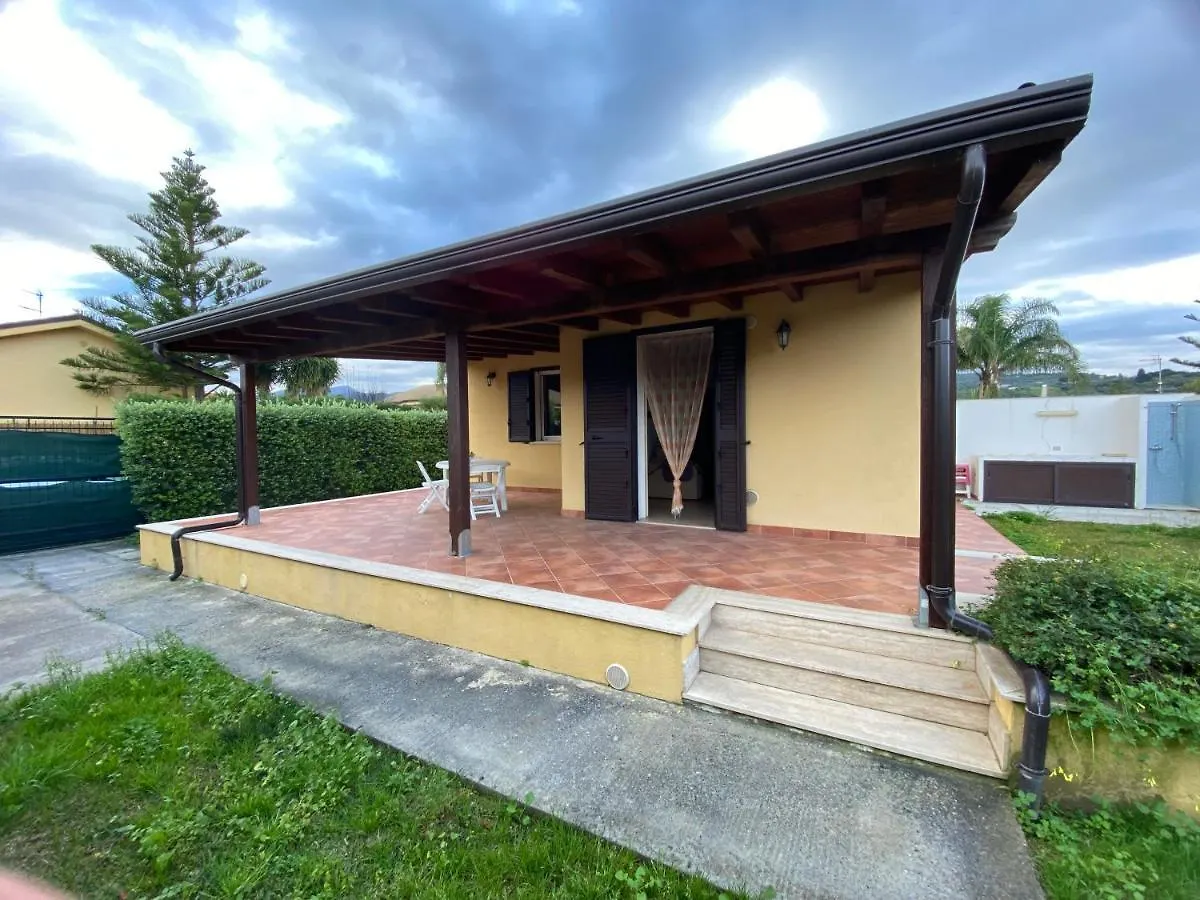 Holiday home Case Vacanze Paradise Beach Aparthotel Campofelice Di Roccella Italy