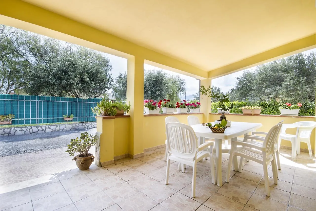 Case Vacanze Paradise Beach Vicino Cefalu Piscina Aperta Campofelice Di Roccella 0*,