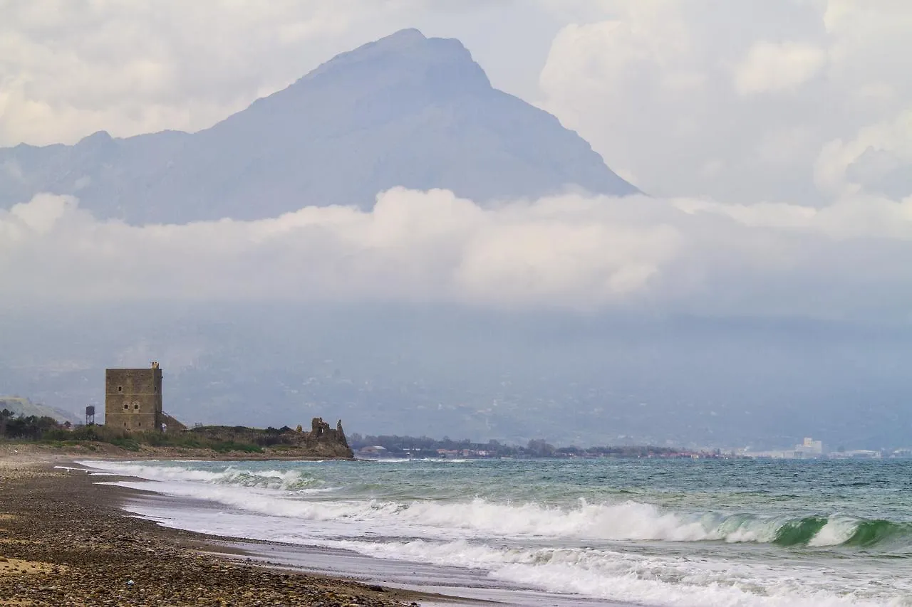 Case Vacanze Paradise Beach Vicino Cefalu Piscina Aperta Campofelice Di Roccella 0*,