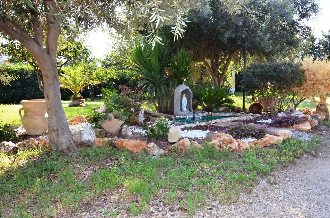Case Vacanze Paradise Beach Vicino Cefalu Piscina Aperta Campofelice Di Roccella Itália